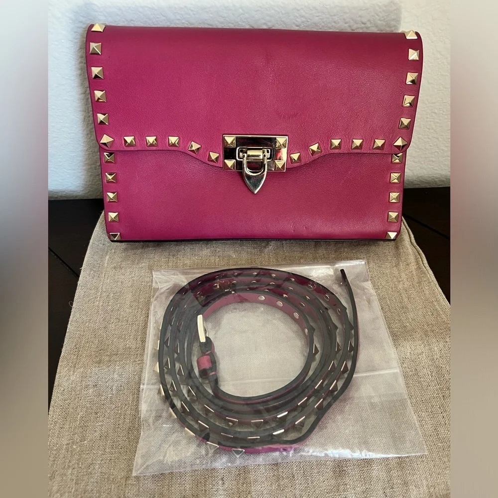 VALENTINO GARAVANI Fuschia Pink Leather Gold Rockstud Shoulder Crossbody Bag - Picture 7 of 16